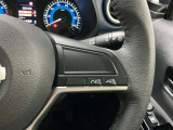 【ステアリングスイッチ】運転中に前方から目線をそらすことなくオーディオ等の操作が可能な便利機能!安心&快適なドライブを演出してくれます。