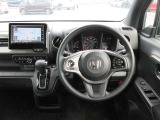 操作性の良い運転席回り!!