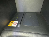 置くだけ充電付き♪