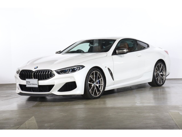 8シリーズ M850i xドライブ 4WD