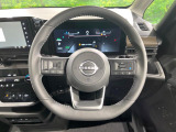 【ステアリングスイッチ】運転中、前方から目線をそらすことなく、オーディオ等の操作が可能な便利機能!安心&快適なドライブを演出してくれます♪
