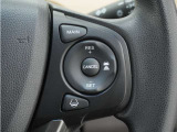 ◆アダプティブクルーズコントロール◆予め設定した車速内でクルマが自動的に加減速。前走車との適切な車間距離を維持しながら追従走行します。【LKAS】車線維持支援システムでステアリング操作を支援。