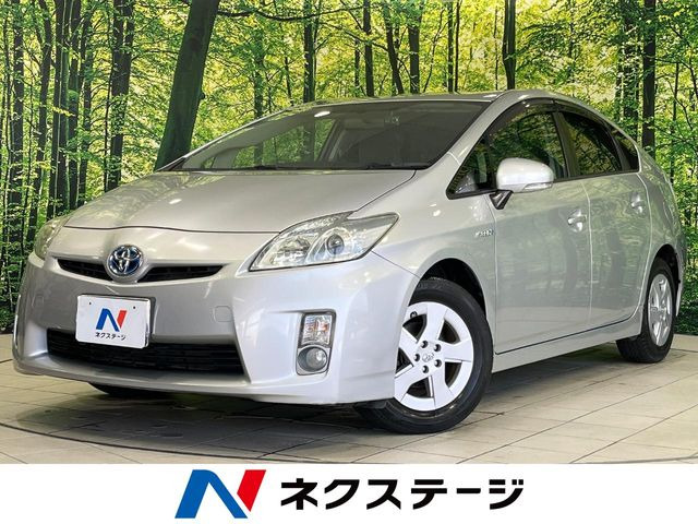 トヨタ プリウス 