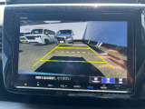 バックでの駐車が苦手な方や運転にあまり自信のない方でも後方の視界をしっかりサポート。安心して車庫入れが出来るバックカメラを装備しています!