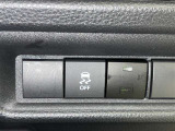 【横滑り防止機能】 車両走行安定補助システム搭載  車が横滑りしそうになった際に、横滑りを防ぐ安全装備が付いています。