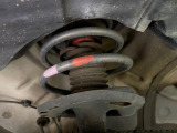 お車を安心してお乗りいただく為には、足回りの定期点検が欠かせません。サービスサポート(有償保証)では無料点検もご提供しており、安心のカーライフをお過ごしいただけるサポート体制が整っています。