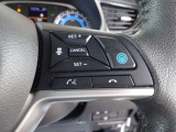 プロパイロットスイッチ!速度を設定するとアクセルを踏んでなくても走ります。高速道路等の運転に便利な機能です。