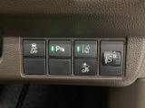 ホンダが推し進める総合先進安全装備のセンシング搭載! 衝突や斜線はみだしなどの危険が予測される時、センサーが警告。ヒューマンエラーを高度先進技術が補完してくれます。