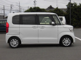 中古車にもボディーコーティング施工できます。一度ボディを磨いてから施工しますので、光沢のある綺麗な状態でお乗りいただけます。お気軽にご相談下さい。