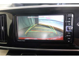 【バックガイドモニター】車庫入れの時に何かに接触しないかとヒヤヒヤしたことはありませんか?バックモニターがあればそのような不安はなくなります♪ガイド線付きで分かりやすく、夜間でもよく見えます!