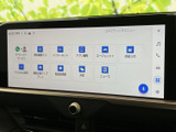 停車中に楽しめるTV機能。休憩時間などに番組を視聴して、リラックスできます。長距離ドライブの強い味方です。