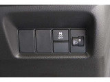 【横滑り防止装置】ドライバーの安全運転をアシストしてくれる装備が充実しています☆ドライバーの不安を安心へと変えてくれますね。