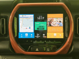 複数の情報を同時に表示でき、運転中でも見やすい配置です。必要な情報を一目で確認できます。