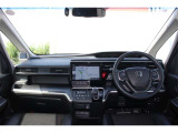 前方視界は良好で見切りも良く運転しやすいです!