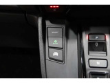 ECONボタンで低燃費モードに☆☆☆ECONスイッチを上手に使ってエコドライブ♪♪環境にもお財布にも優しい装備です☆☆☆