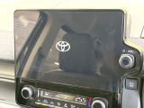 【10.5インチ ディスプレイオーディオ】大画面のディスプレイはAppleCarPlayやAndroidAutoが利用可能。大きな画面でスマホナビアプリ等が利用いただけます♪
