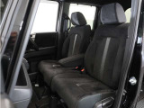 ◆運転席・助手席◆室内は、シートクリーニングや各部の徹底した清掃を実施し、消臭・除菌処理を行っています。しかも、全ての差上で天然成分の薬剤にこだわり安心・安全へも配慮しています。