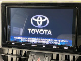 【純正8インチナビ】人気の純正ナビを装備。オーディオ機能も充実しており、Bluetooth接続すればお持ちのスマホやMP3プレイヤーの音楽を再生可能!毎日の運転がさらに楽しくなります!!