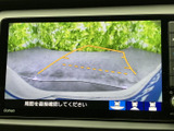 後方確認をサポートするモニター画面です。駐車時や狭い道での運転に役立ち、安全性を高めます。