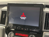 【純正ナビ】人気の純正ナビを装備しております。ナビの使いやすさはもちろん、オーディオ機能も充実!キャンプや旅行はもちろん、通勤や買い物など普段のドライブも楽しくなるはず♪