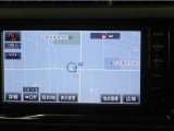 直感的に操作出来るナビゲーションを搭載。ルート案内が分かりやすく、運転中のストレスを軽減します。目的地までスムーズに導いてくれる、実用性の高い装備です。