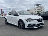 ◆LIBERALAは、輸入車選びの新たなスタイルを提案するインポート・セレクト・ブランドです。オーナー様となる方がクルマから直接感じる感性を第一にした、最良の一台との出会いをコーディネートいたします。