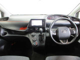 見通しのよい視界。誰でも運転しやすく疲れにくいデザインです♪