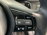 【アダプティブ・クルーズ・コントロール】予め設定した車速内でクルマが自動的に加減速。 前走車との適切な車間距離を維持しながら追従走行し、高速道路でのドライバーの疲労を軽減してくれる嬉しい機能付♪