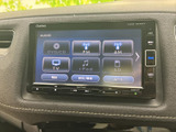 DVDやCDはもちろん、ラジオやiPodなど多彩なソースに対応。お好みの音楽を車内で快適にお楽しみいただけます。