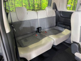 座席部分をコンパクトに収納でき、広大な荷室スペースとしてお使いいただけます!乗車人数や荷物の量など利用シーンに合わせて3列目を有効活用でき、とっても便利♪