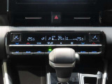 オt-エアコン♪左右独立温度調整可能です。