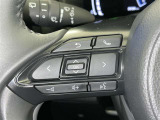 ステアリングスイッチ装備!運転しながら手元でオーディオの操作などができます。