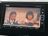 停車中には、地上デジタル放送を楽しめます。休憩時間のお供に最適です。