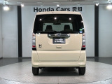 当社の車両には『安心して車選びをしていただくために』お支払い総額を表示しております。税金、自賠責保険料、登録費用、リサイクル料金が含まれており、県内登録及び届出で店頭納車の場合になります。