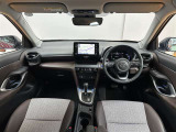 運転席周辺の様子です☆ オーディオ周りやメーター類の位置など、ご確認下さいね♪