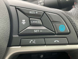 プロパイロット搭載。高速道路でドライバーに代わってアクセル、ブレーキ、ステアリングを自動制御します。