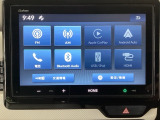 【ディスプレイオーディオ】スマホとつなげばスマホの地図アプリが大画面で表示。操作も画面タッチで簡単にできます!またスマホ内の音楽も車内スピーカーで聴くことができるので、楽しくドライブできますね♪