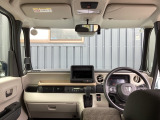 ワイドな視界で運転もしやすくなるように、設計されています。