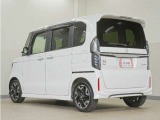 当社では、お客様に安心してお車をお選びいただくため、ご購入前に現車のご確認をお願いしております。