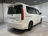 自動車保険・JAFも取り扱っております。また、お客様のご希望で保証延長(有償・一部の車種では取り扱いできません)もご準備しております。