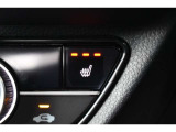 運転席・助手席に3段階の温度調整があるシートヒーターを装備。寒い時期には重宝する装備ですね!寒い朝、車に乗り込んですぐにシートヒーターをオン!温かさが広がり、冷たい朝も快適に始まります♪