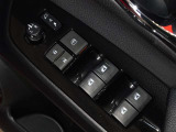 電動格納式ドアミラー・パワーウインドウを装備しています。