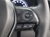 レーダークルーズコントロール作動時に車線維持に必要な運転操作の支援を行う「レーントレーシングアシスト(LTA)」を搭載しています。