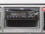 【 ホンダ純正ギャザズ・CX-154C 】純正のCDチューナーが装備されています。AM/FMラジオやCD再生が可能です。