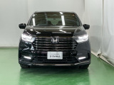 LEDヘッドライトを装備しています。LEDヘッドライトはとても明るく、雨の日や夜間走行も安全・安心です。オートライトコントロール付きで周囲の明るさに応じて自動で点灯・消灯します