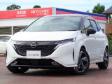 最大95項目の納車前点検整備を実施し、さらに1ヵ月又は1000Km点検が無料で受けられます。日産中古車はバッテリーも保証の対象。保証修理、点検・整備は全国2000カ所の日産サービス工場でサポート。