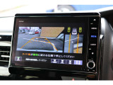 もちろんリアカメラも装備。安心、安全のために駐車時などの後方死角を減らします。