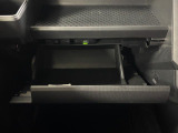 【グローブボックス】車検証入れ収納♪