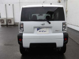 当店は全車『ロングラン保証』付!(1年間、距離無制限 HV車はHV保証付) 別途延長保証もご用意しております♪ ぜひ現車を確認にご来店ください