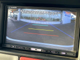 【バックカメラ】駐車時に後方がリアルタイム映像で確認できます。大型商業施設や立体駐車場での駐車時や、夜間のバック時に大活躍!運転スキルに関わらず、今や必須となった装備のひとつです!